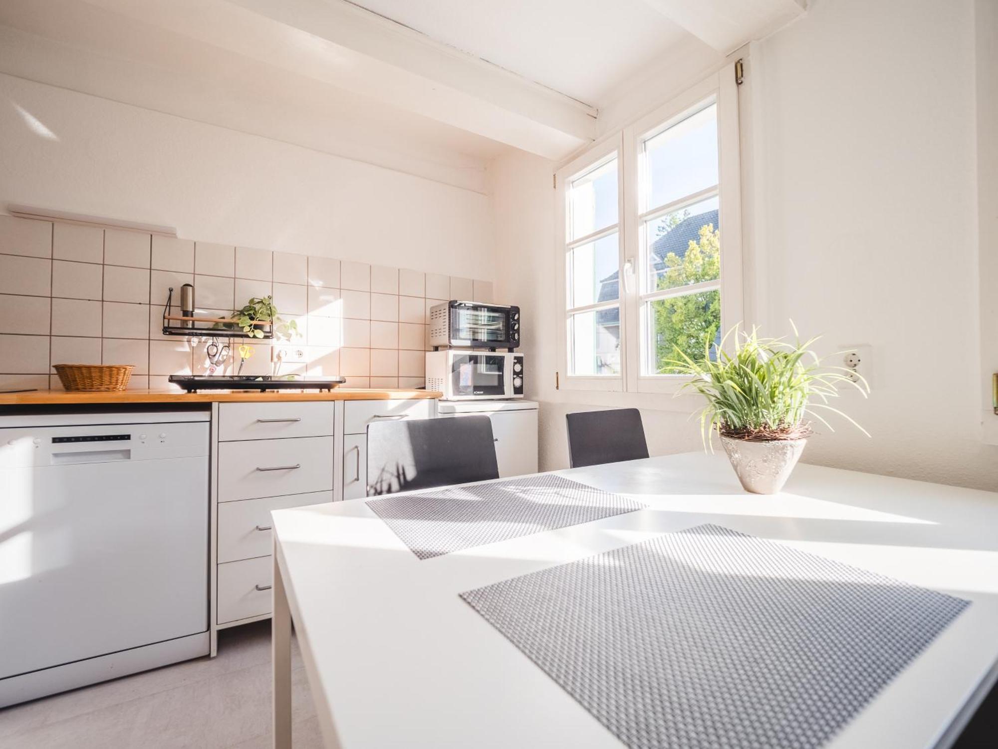 Kuesterhaus Graefrath โซลิงเงน ภายนอก รูปภาพ